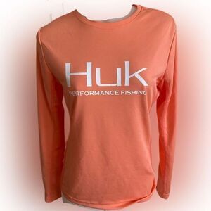 Huk Peformance Top -S melon orange , polyester NWOT , UPF 50